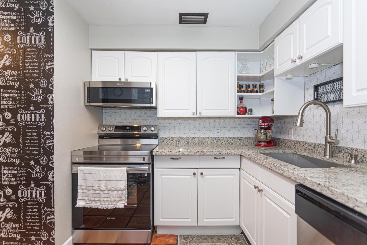 13460 Old Englishtown Rd - Photo 3 of 15