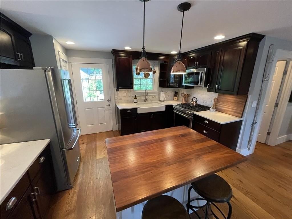 40 Keeher Ave - Photo 3 of 24