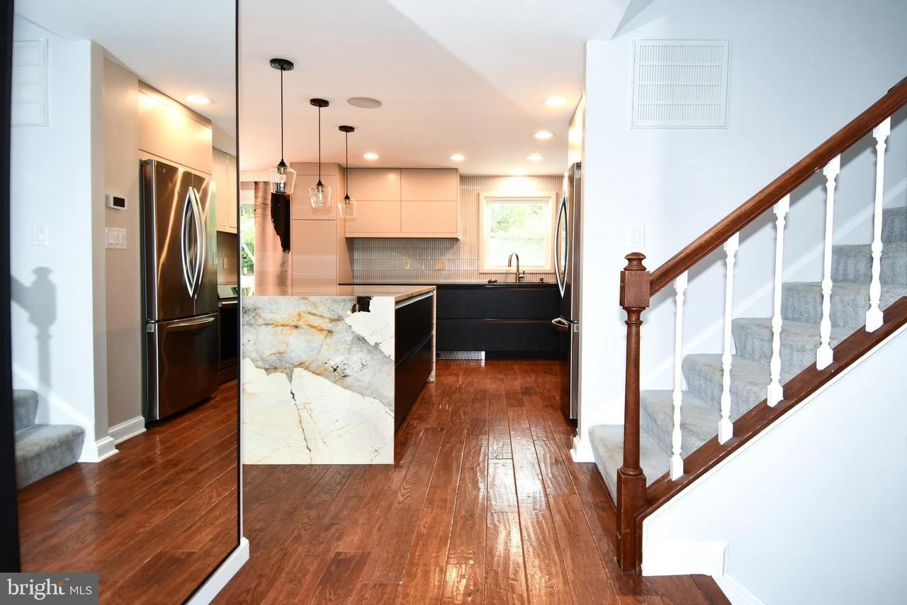 8844 Mourning Dove Ct - Photo 3 of 48