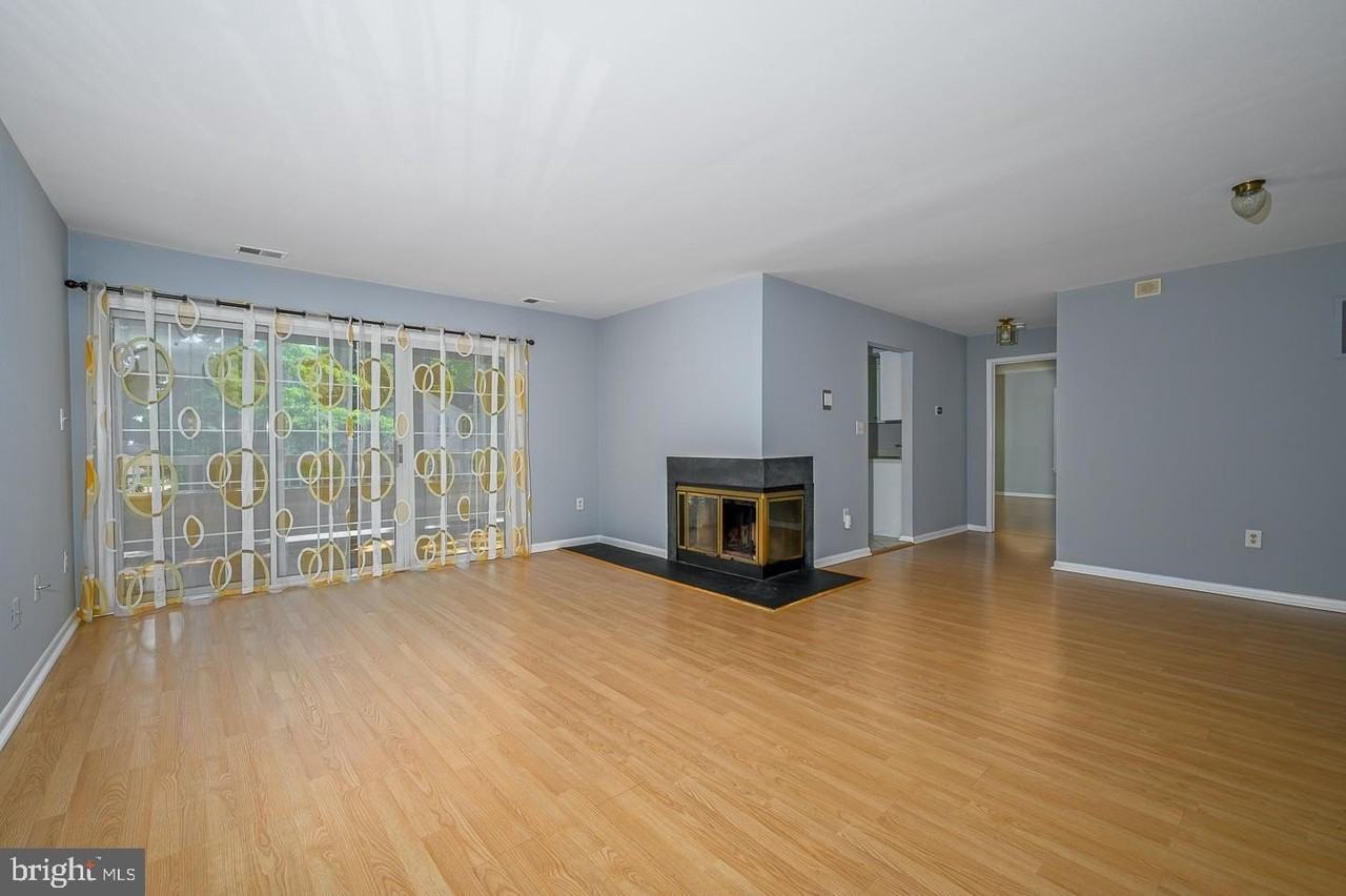 115 Cascade Ct Apt 7 - Photo 4 of 27