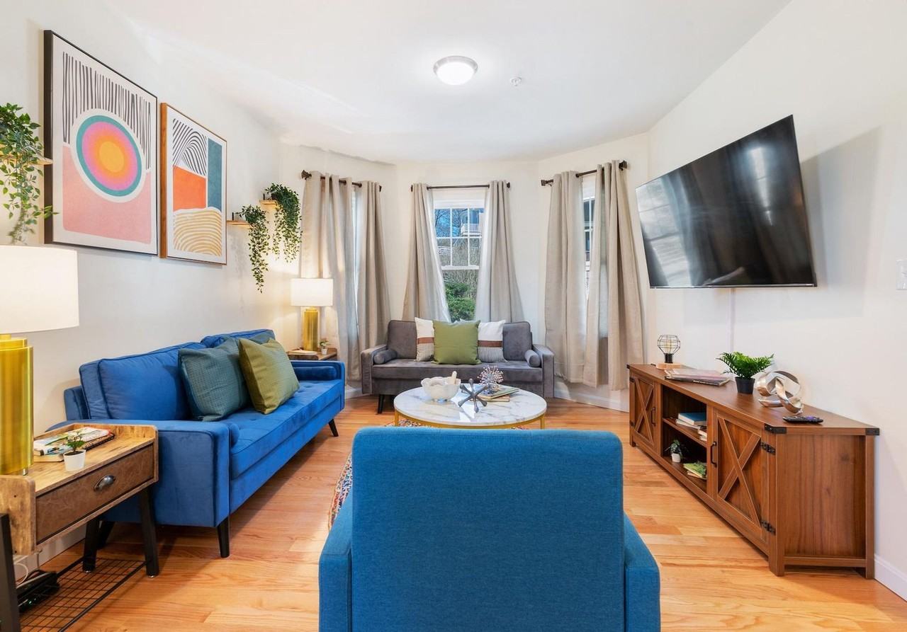 12 Hubbardston Rd #1343265P - Photo 3 of 25