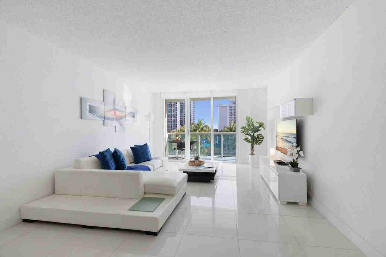 19370 Collins Avenue - Photo 6 of 111