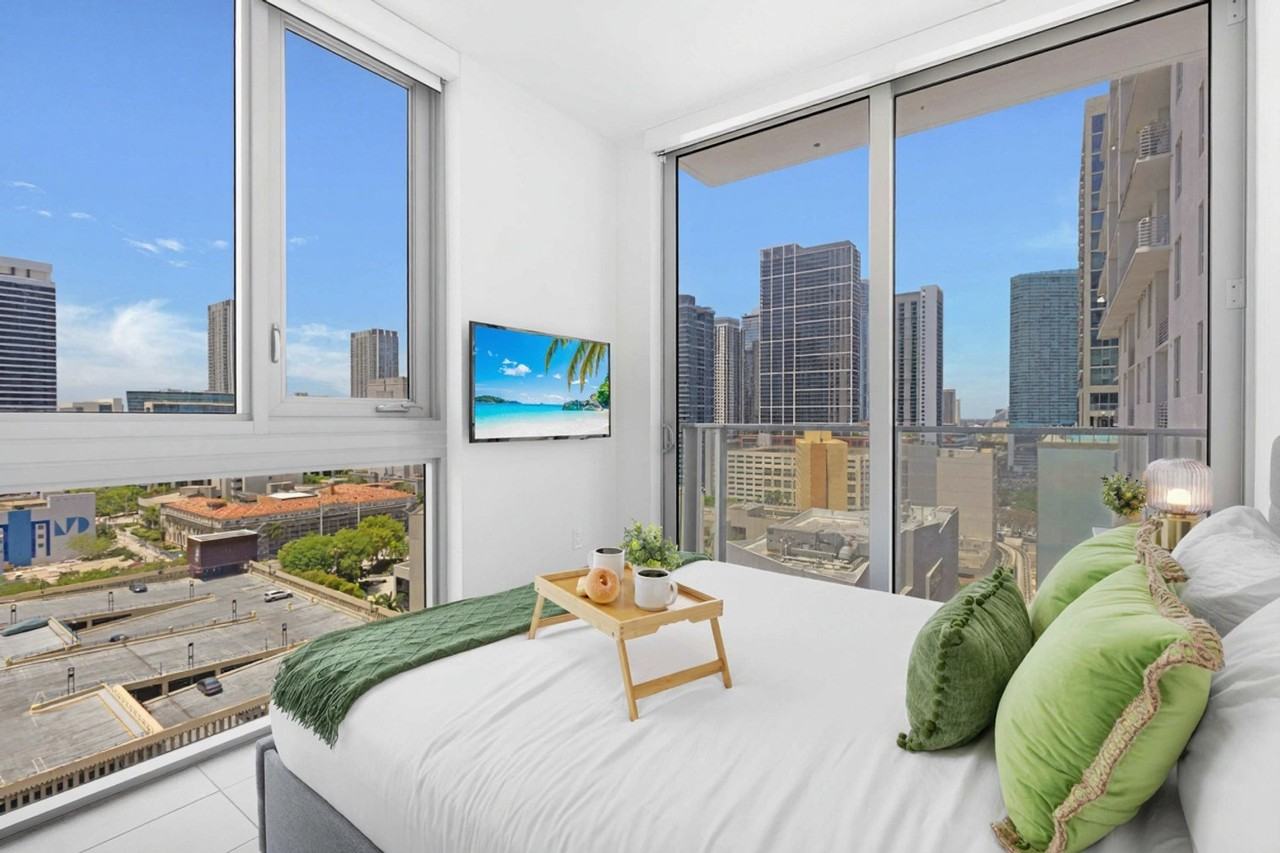 227 Northeast 2nd Street - Photo 4 of 38