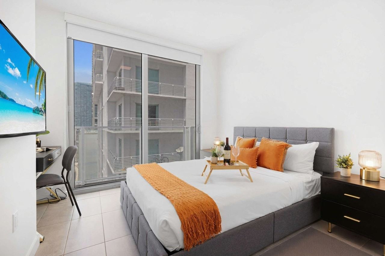 227 Northeast 2nd Street - Photo 6 of 38