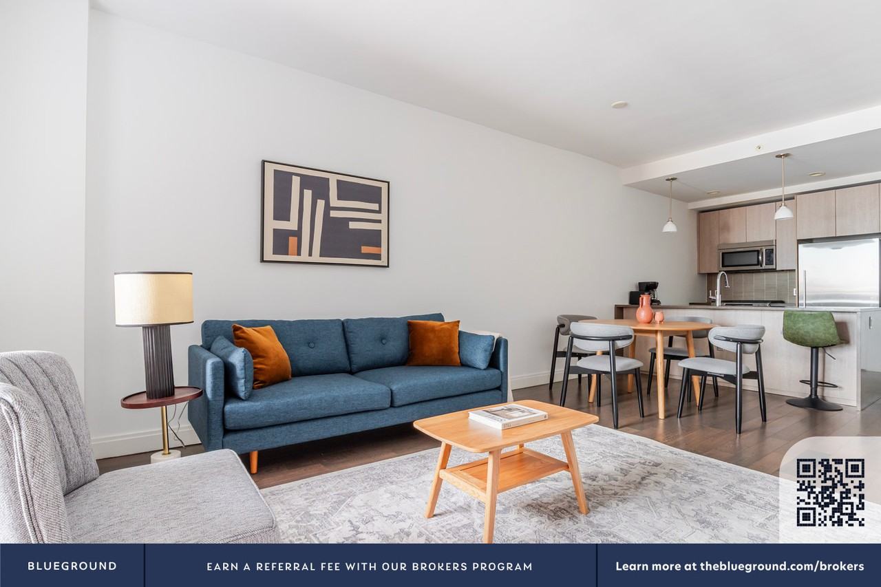 148 1st St #1984 - Photo 5 of 36