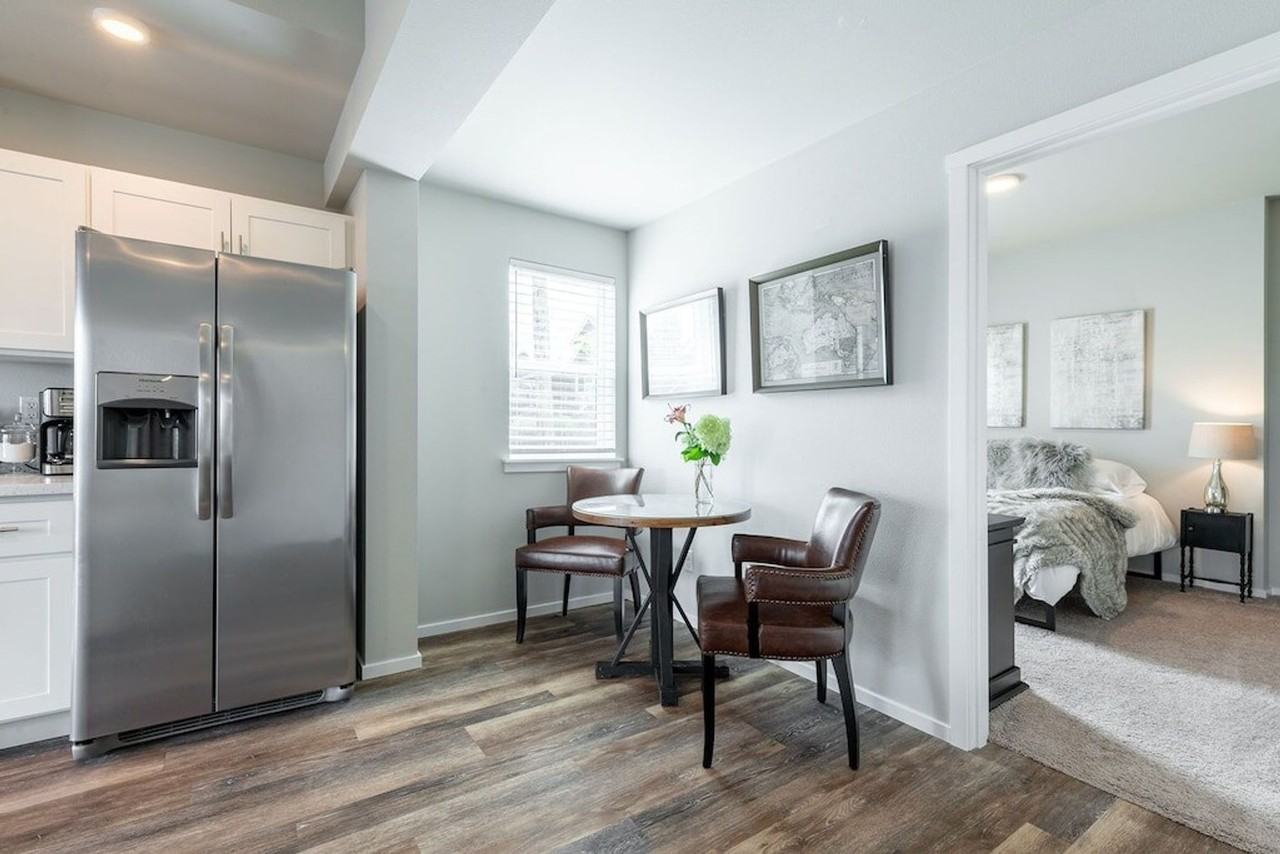 624 E 32nd St #1296626P - Photo 5 of 22