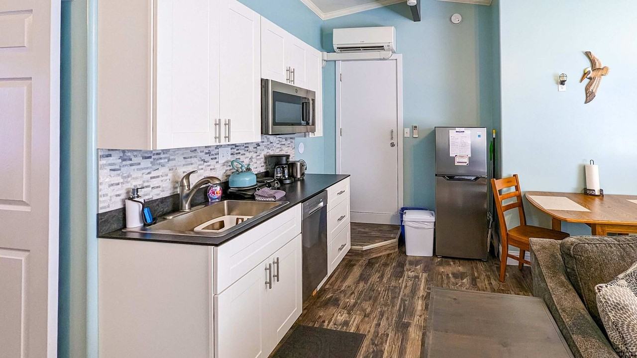 918 S G St #1336268P - Photo 7 of 12