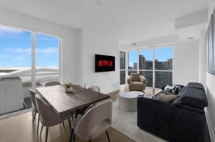 featured image of 300 Front St W