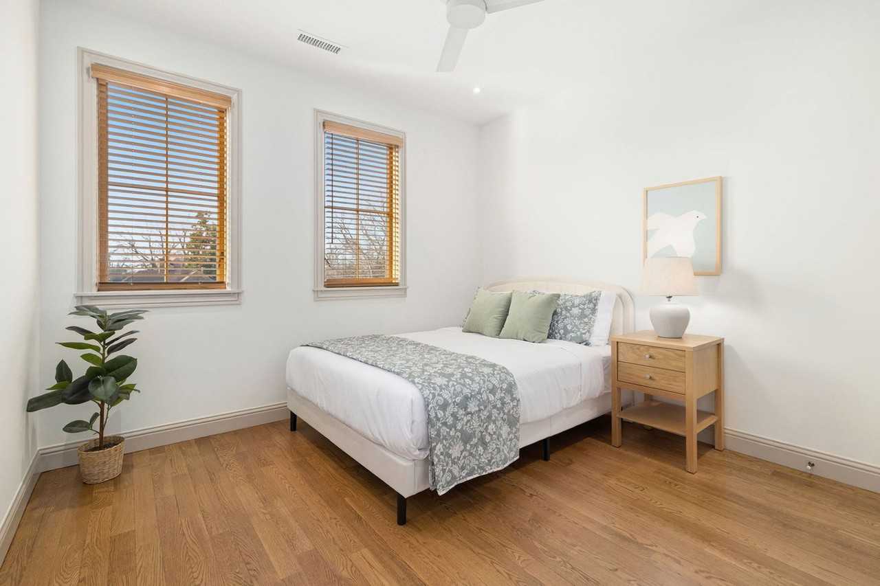 501 Nw B St #1303242P - Photo 2 of 38