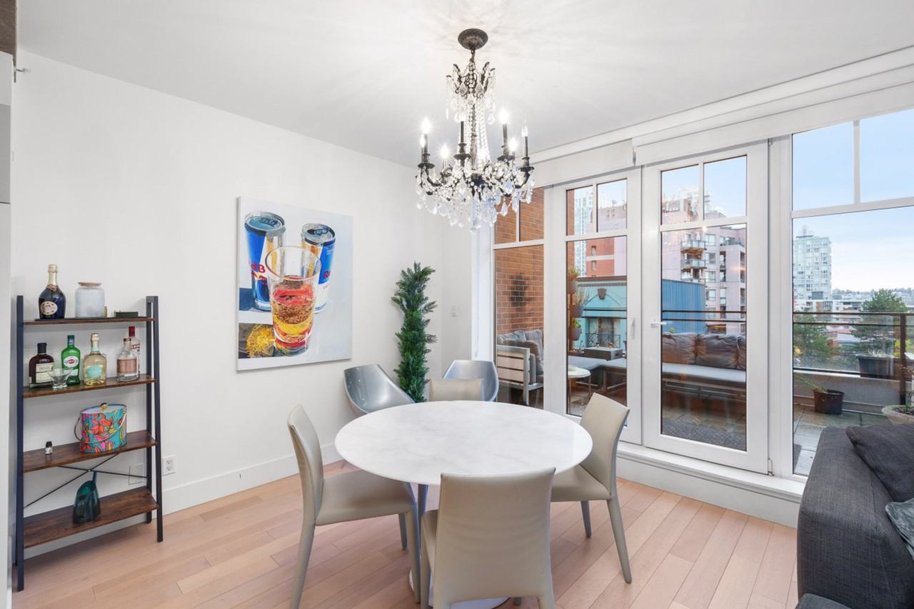 1275 Hamilton St #1380806P - Photo 4 of 34