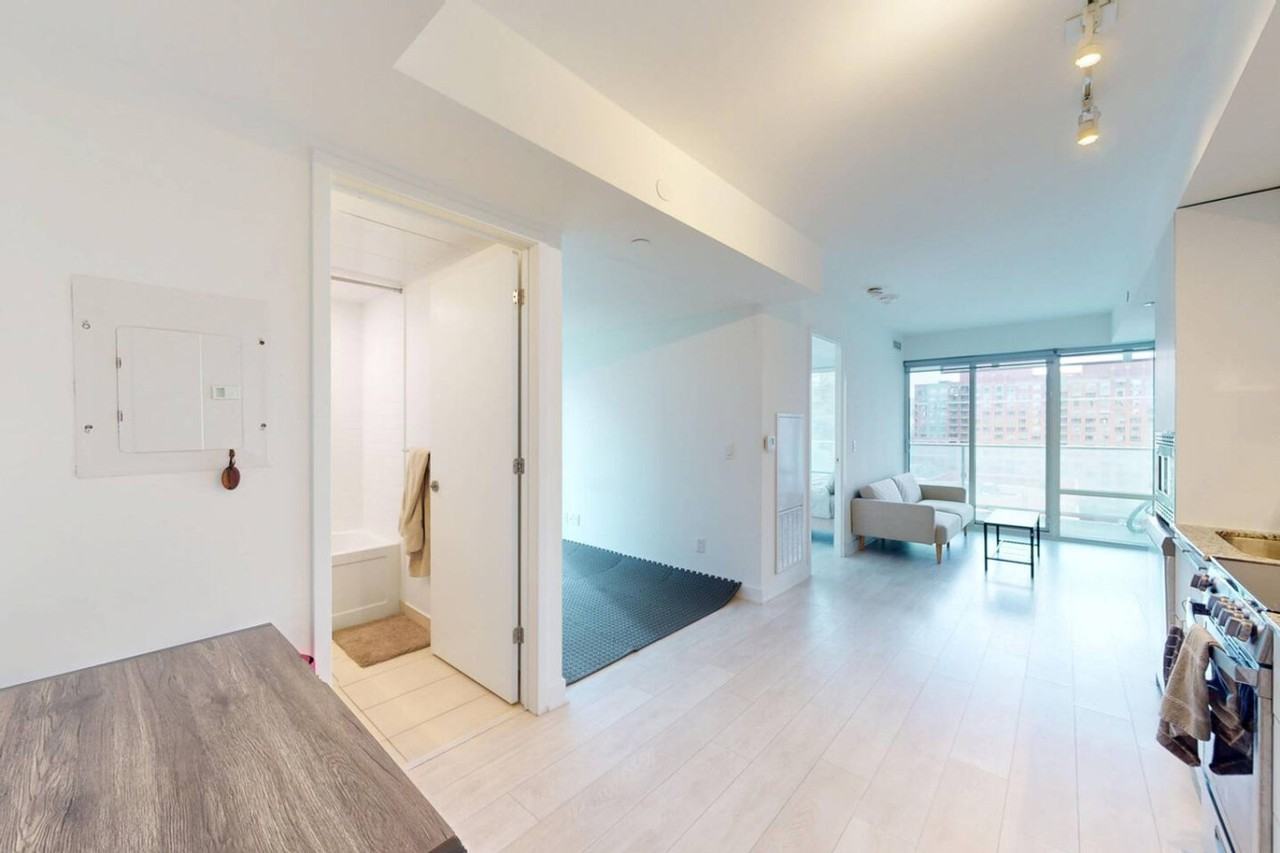 18 Maitland Terr #1383537P - Photo 4 of 34