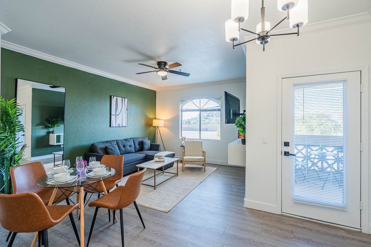 2155 S 55th St #1386547P - Photo 7 of 50