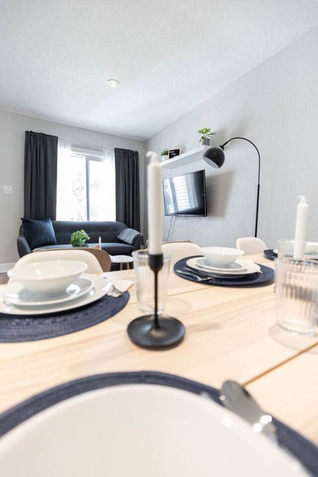 11 Linwood St #1388885P - Photo 2 of 21