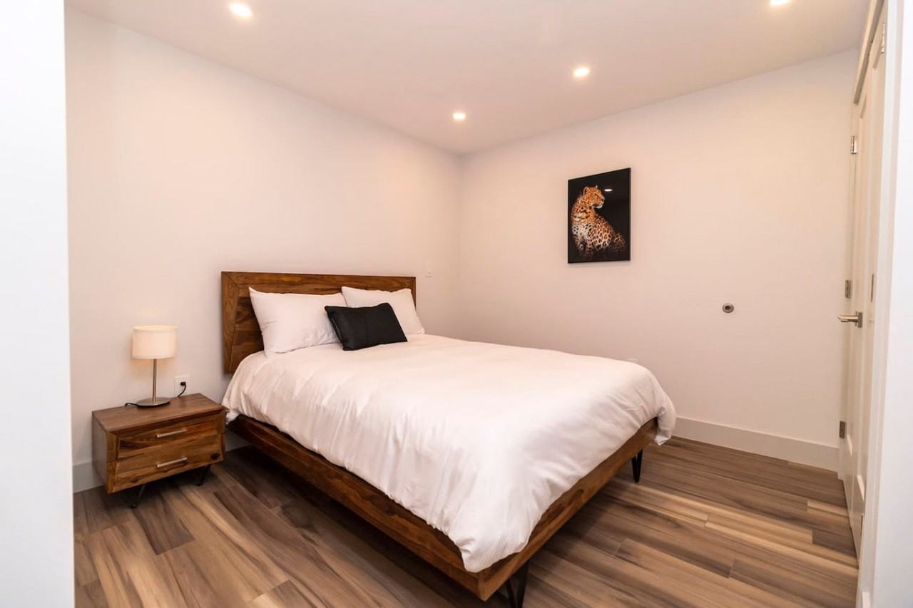 5515 Clyde St #1222966P - Photo 2 of 17