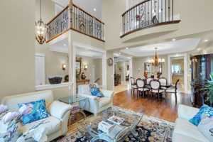 featured image of 1209 Glencairn Ave