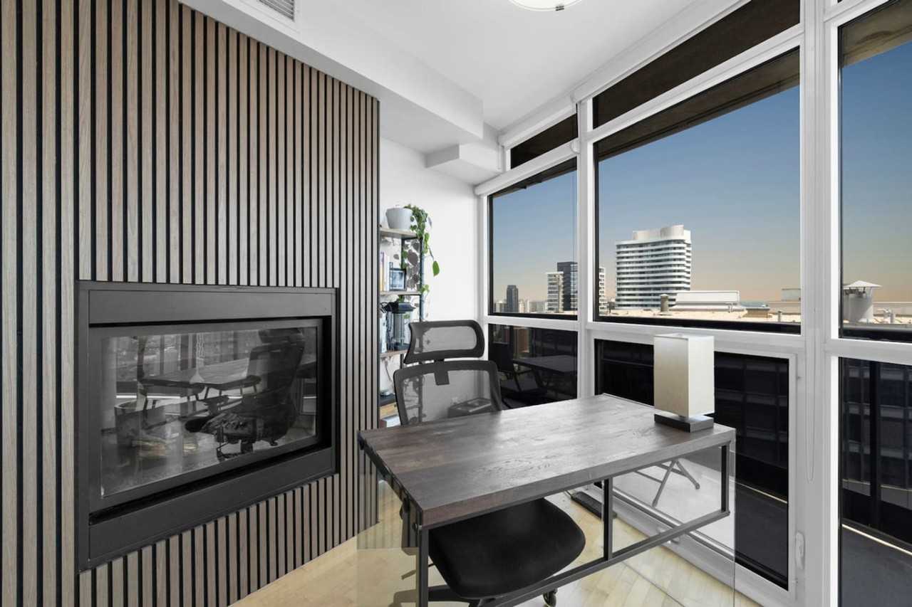 224 Carlton St #1403796P - Photo 6 of 36