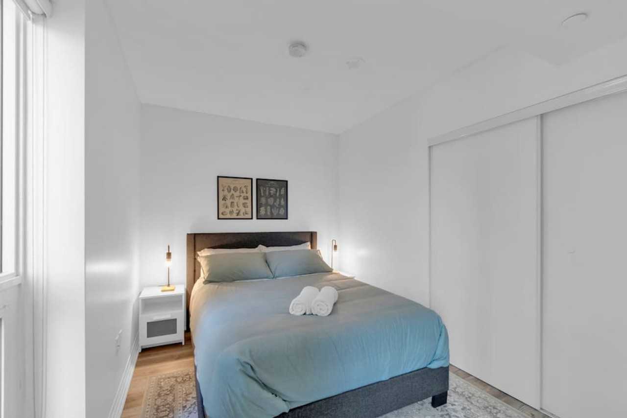 192 Dundas St E #1403750P - Photo 4 of 13