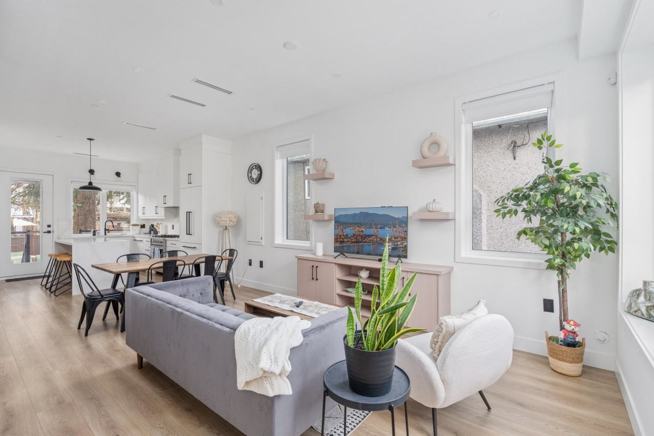 5207 Hoy St #1422087P - Photo 4 of 38