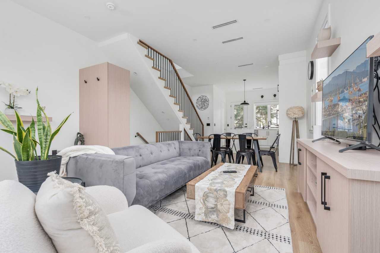 5207 Hoy St #1422087P - Photo 5 of 38