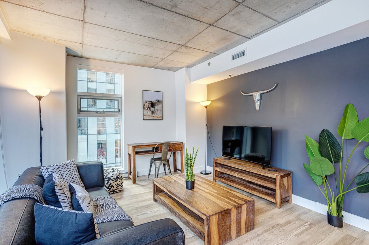 1020 Rue De Bleury #1385503P - Photo 2 of 10