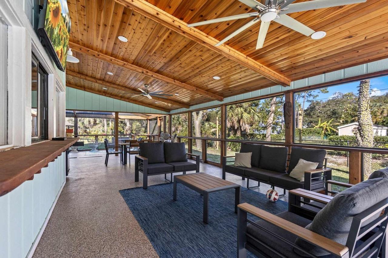 366 34th Ct Sw #1460466P - Photo 7 of 50