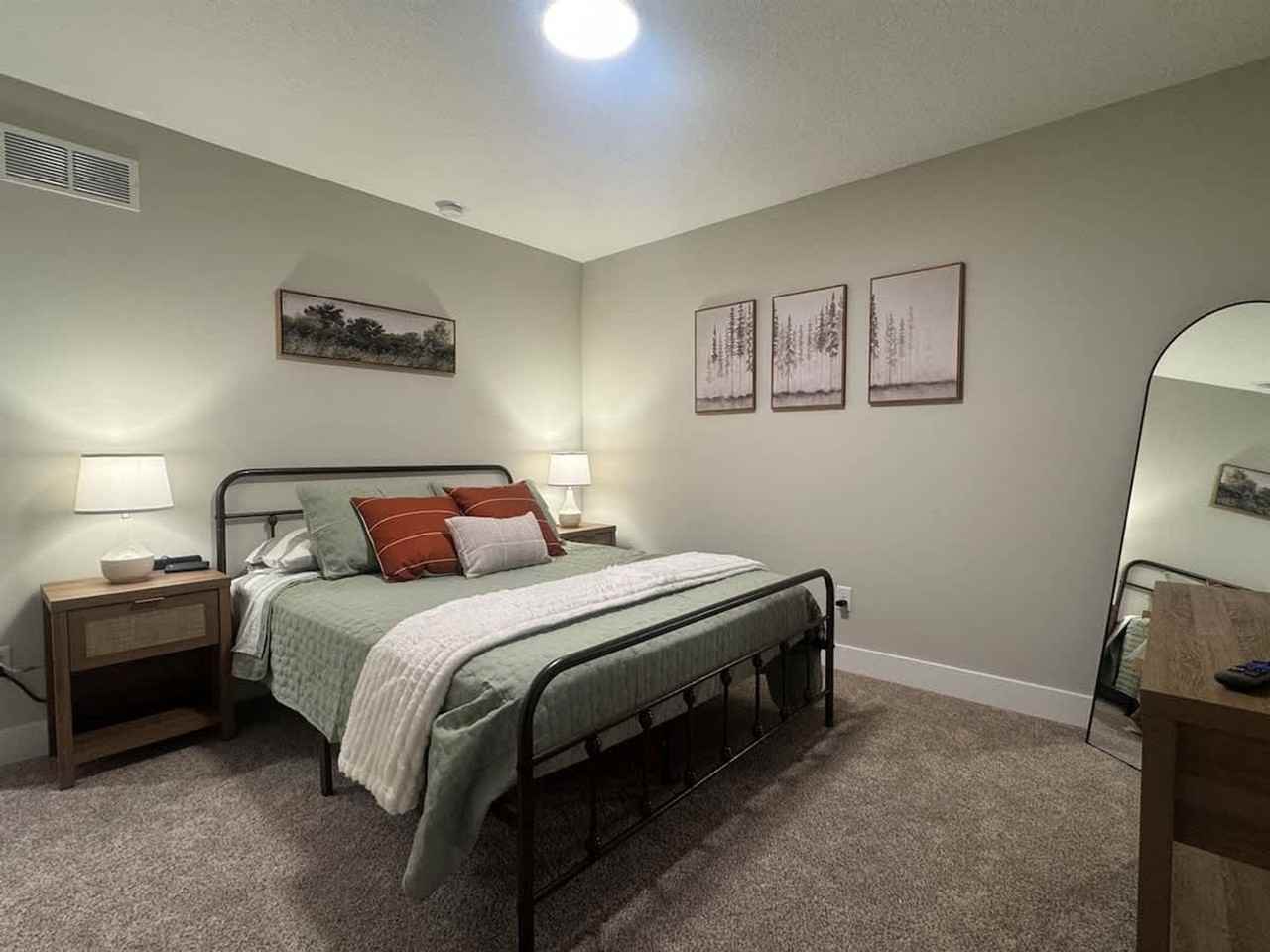 1249 Kinsmoor Avenue - Photo 5 of 21