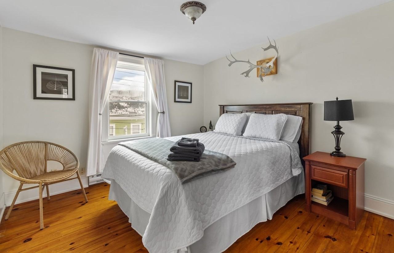 96 Gower St #1438842P - Photo 6 of 31