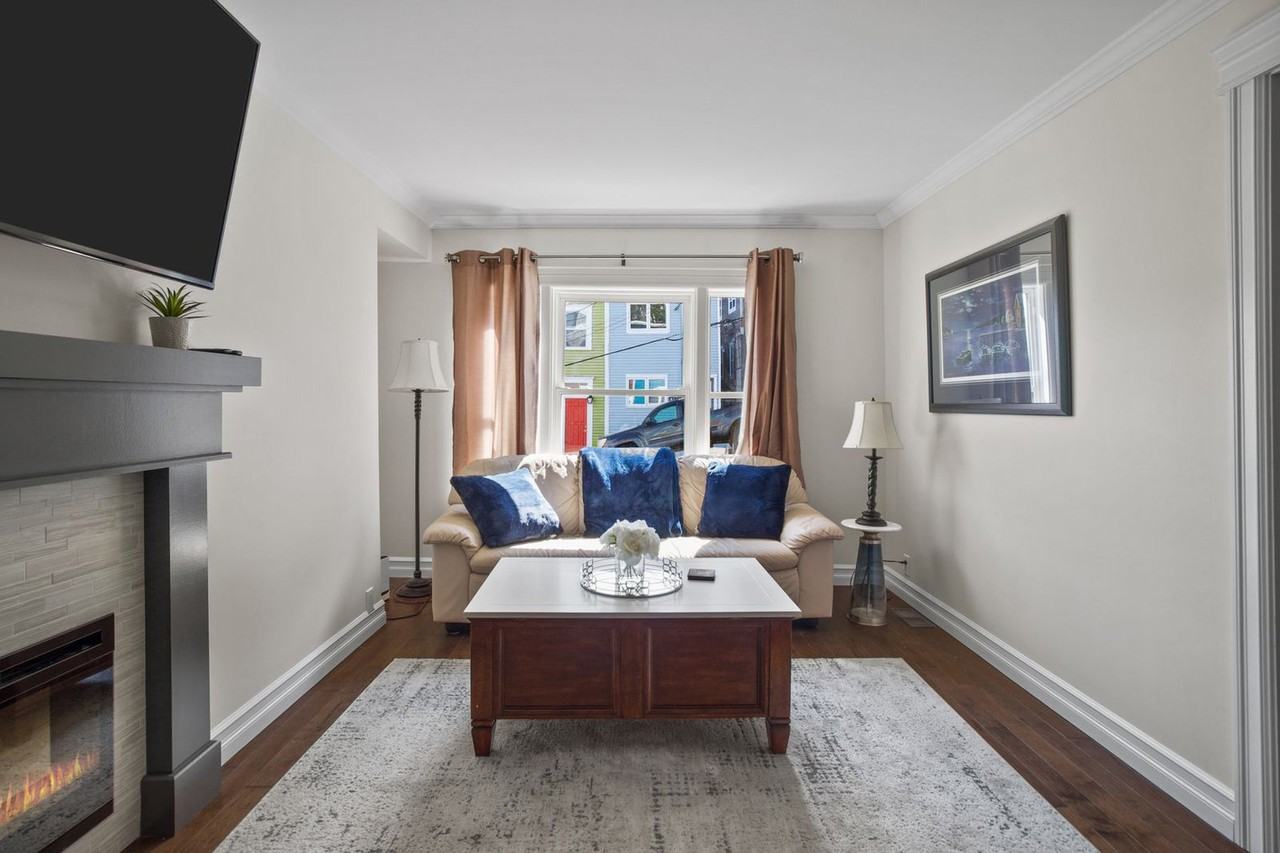 52 Victoria St #1438826P - Photo 2 of 24