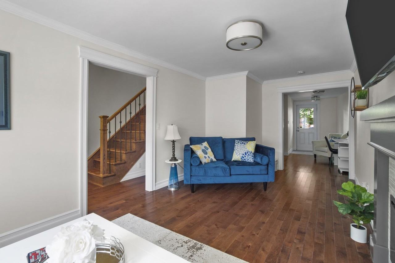 52 Victoria St #1438826P - Photo 3 of 24