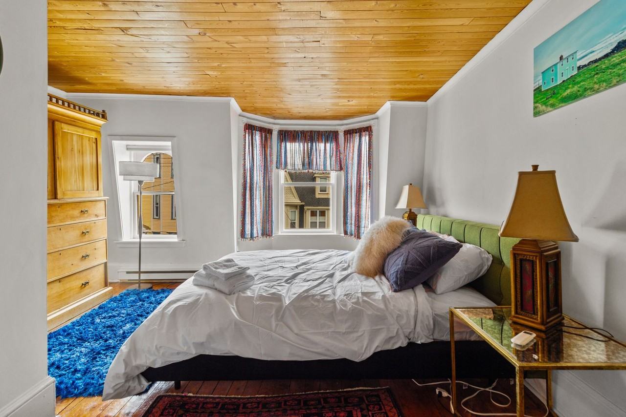 7 Victoria St #1438846P - Photo 2 of 49