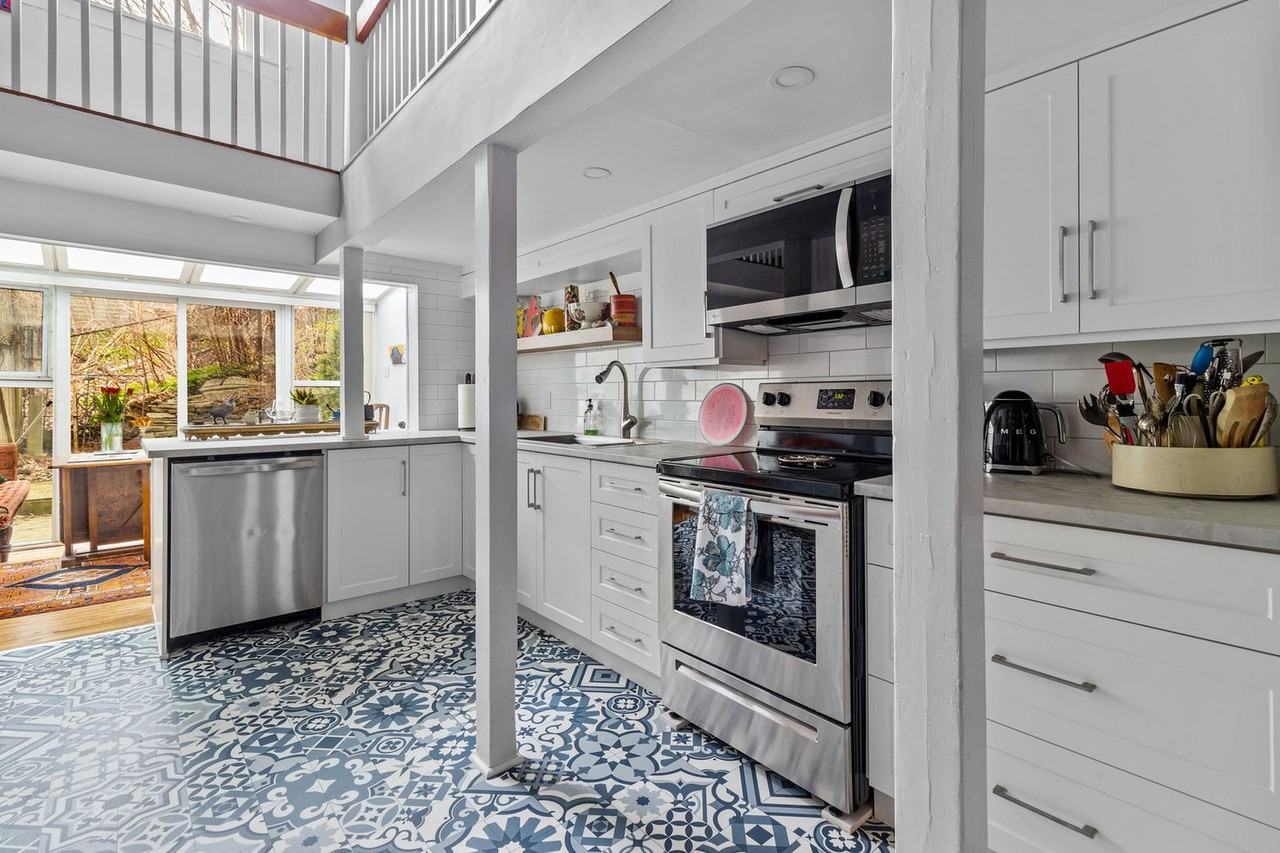 7 Victoria St #1438846P - Photo 5 of 49