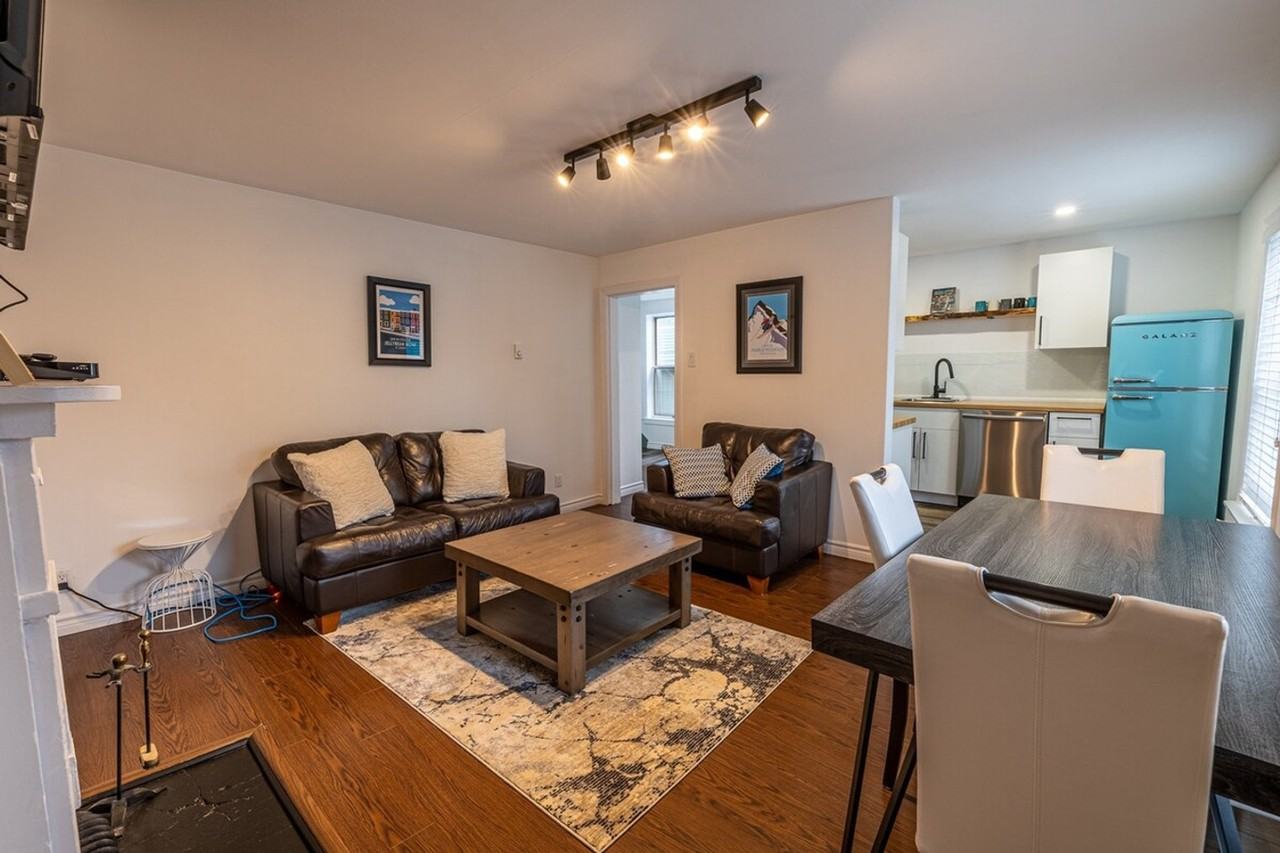 59 Military Rd #1438851P - Photo 5 of 26