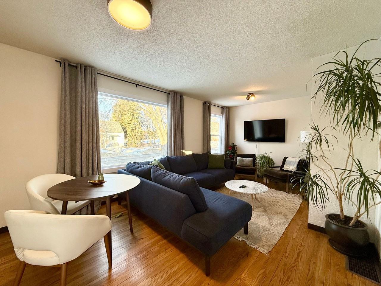 8707 78 Ave Nw #1438841P - Photo 2 of 39