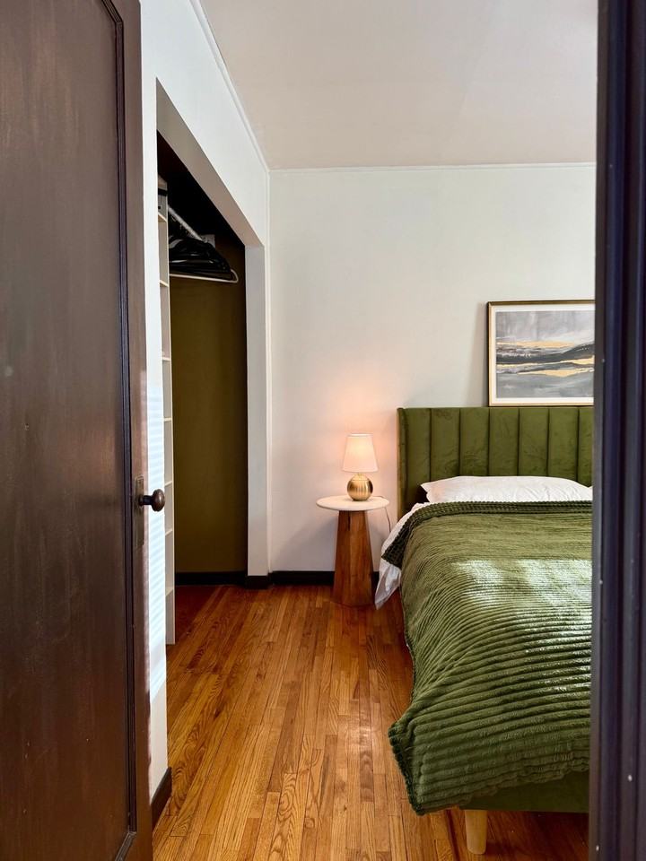 8707 78 Ave Nw #1438841P - Photo 4 of 39