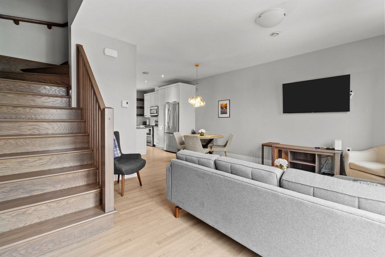 52 Pennywell Road - Photo 7 of 31