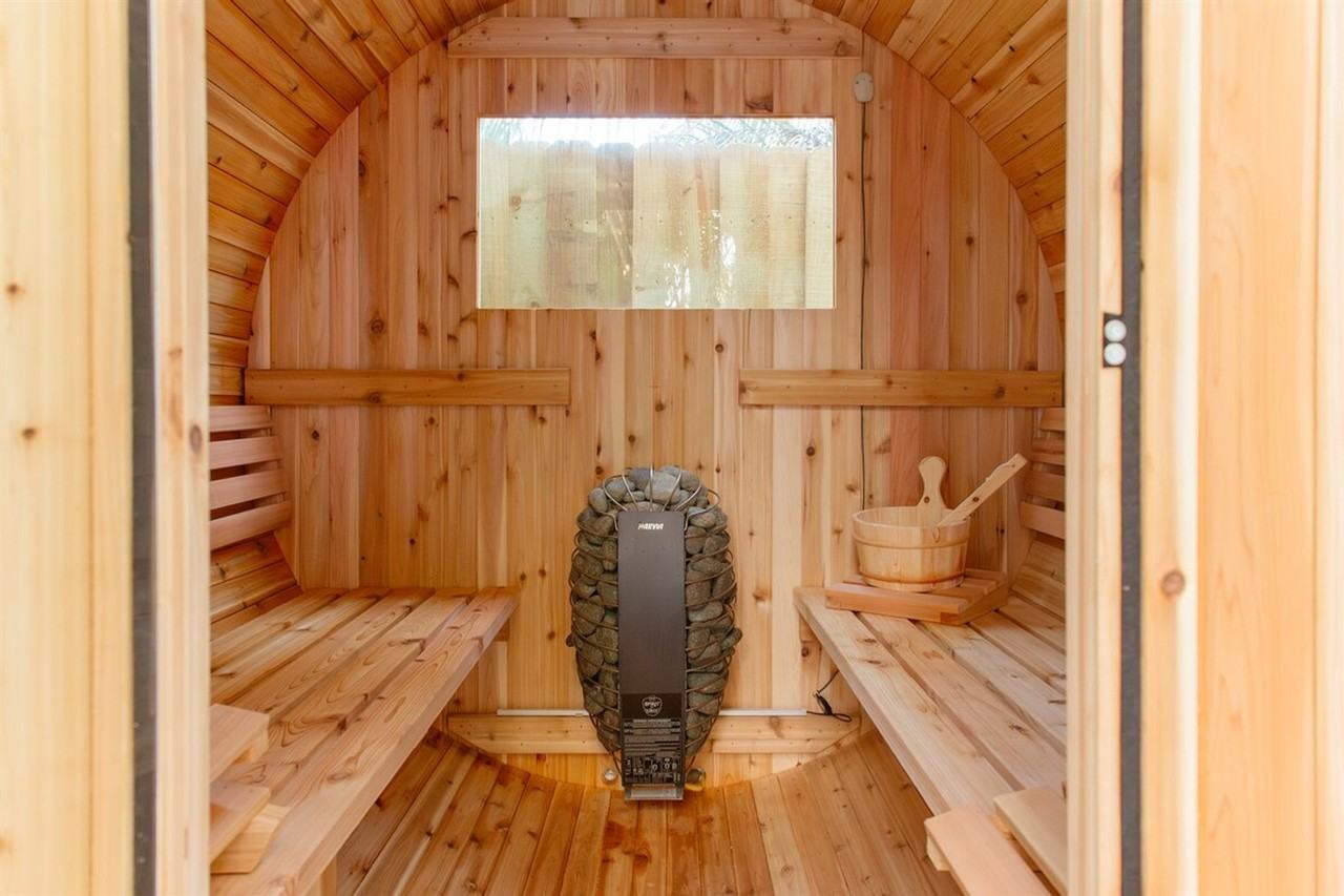 516 28th St #1462685P - Photo 5 of 31