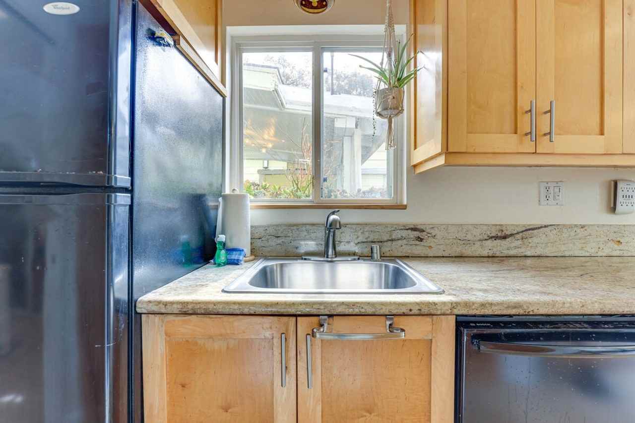 466 Chestnut Ave #1308404P - Photo 7 of 24