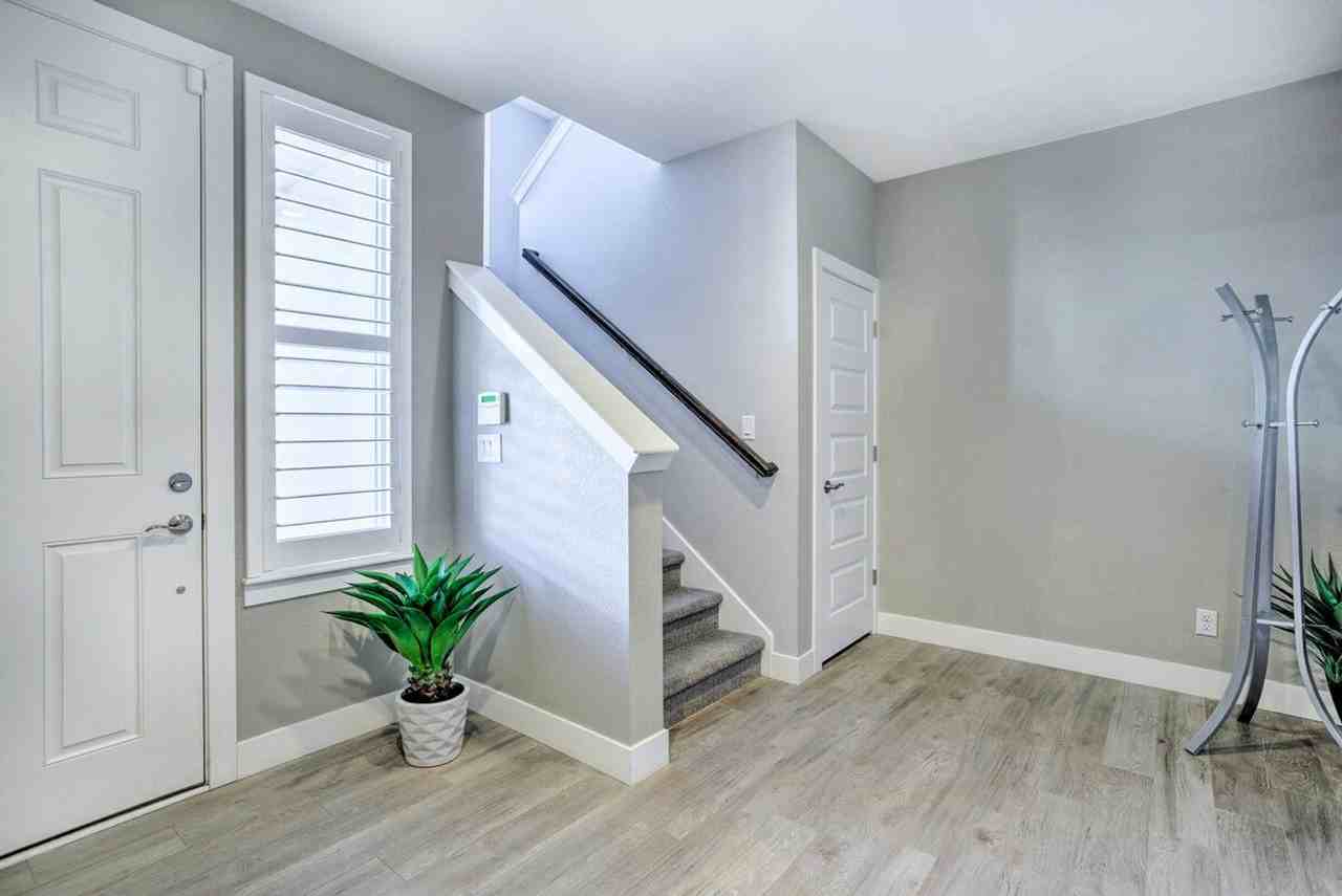 4260 E Warren Ave #1385606P - Photo 7 of 26