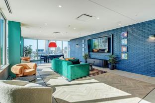 2061 Rue Stanley - Photo 1 of 1