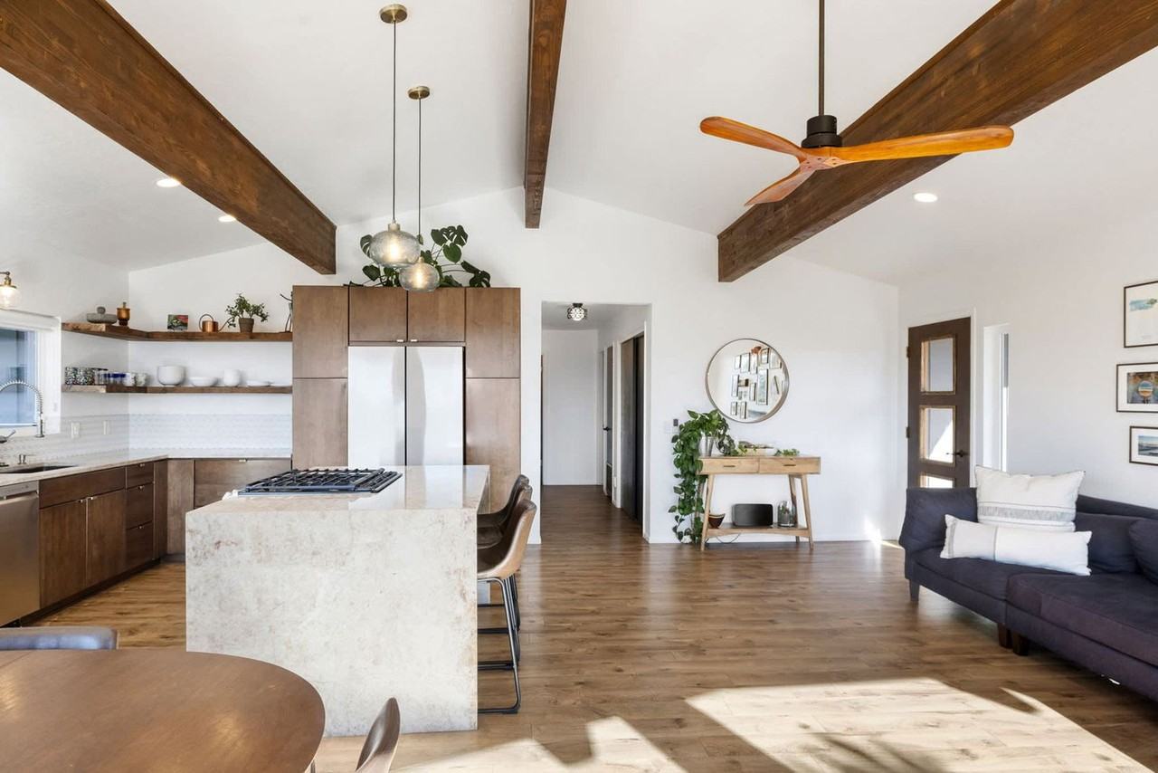 828 Black Dr #1466127P - Photo 6 of 42