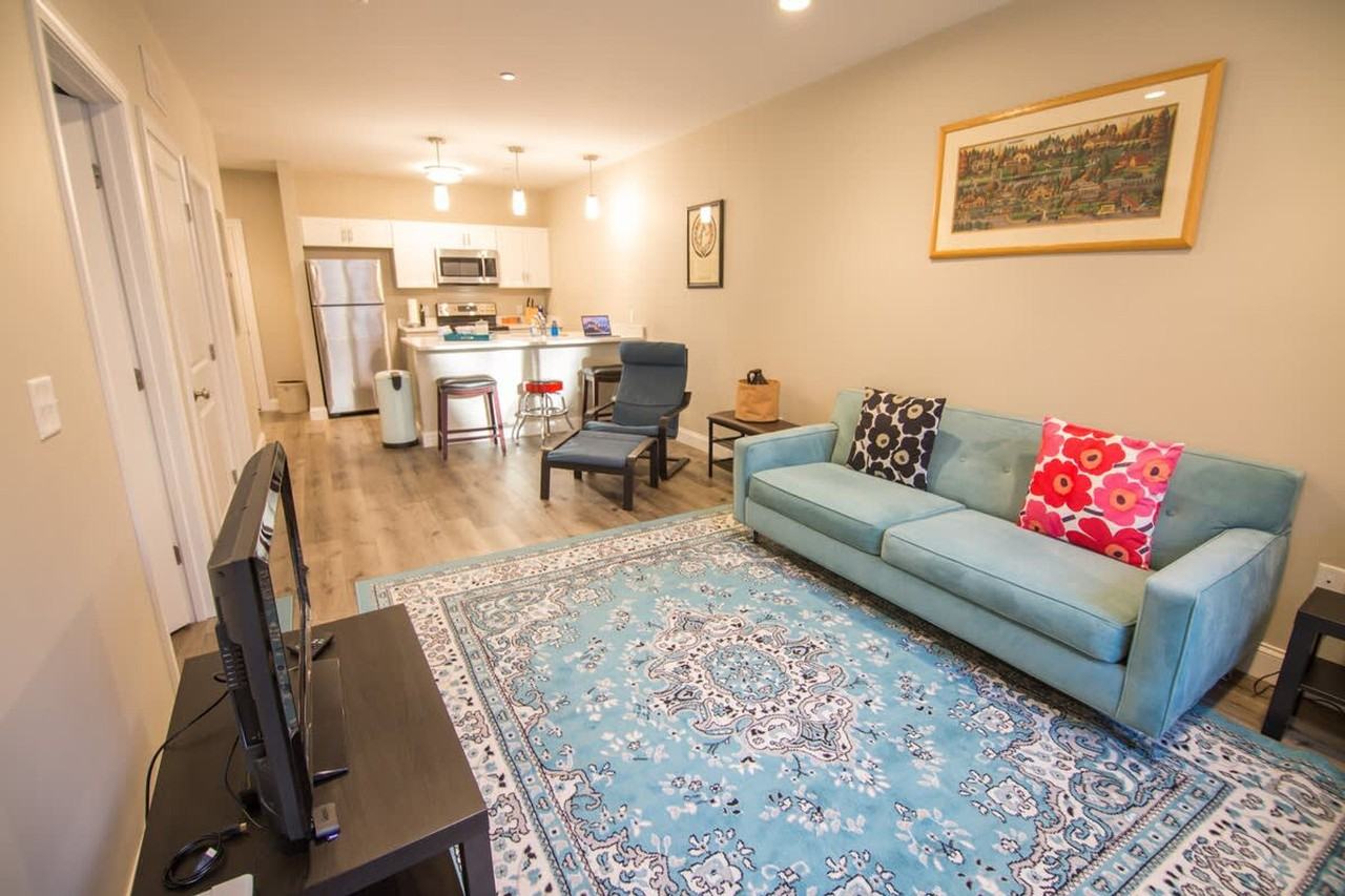 140 Pearl St #1470150P - Photo 5 of 19