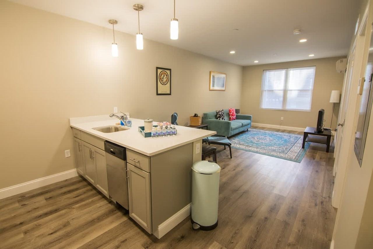 140 Pearl St #1470150P - Photo 6 of 19