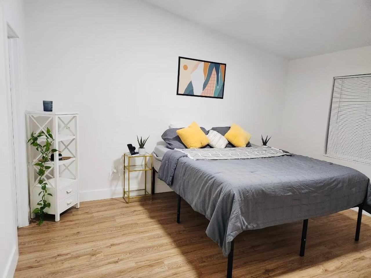 20423 Nw 29th Pl #1471918P - Photo 4 of 13