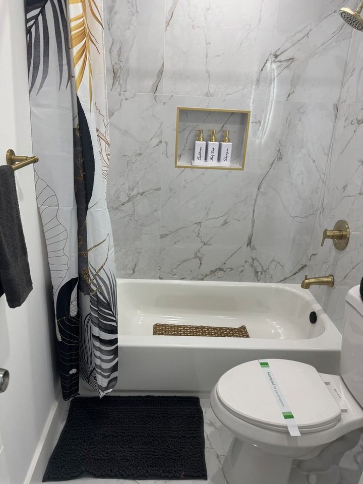 20423 Nw 29th Pl #1471918P - Photo 7 of 13