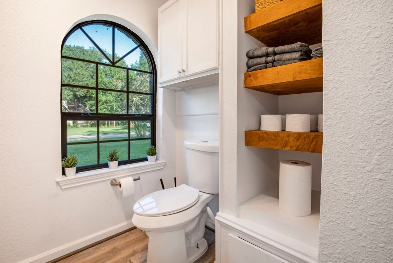 206 Saint Cloud Dr #1472546P - Photo 4 of 11