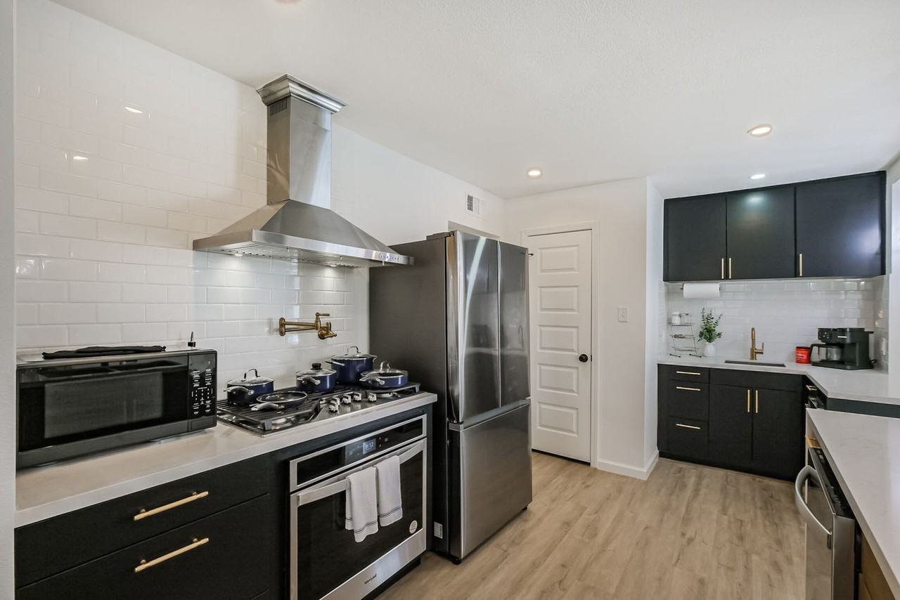 5021 Libbey Ln #1472547P - Photo 3 of 45