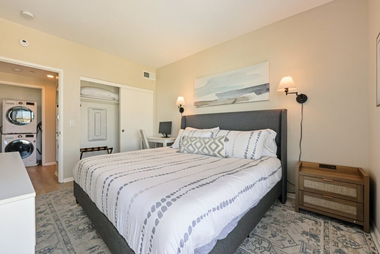 4325 Ohio St #1472543P - Photo 6 of 28