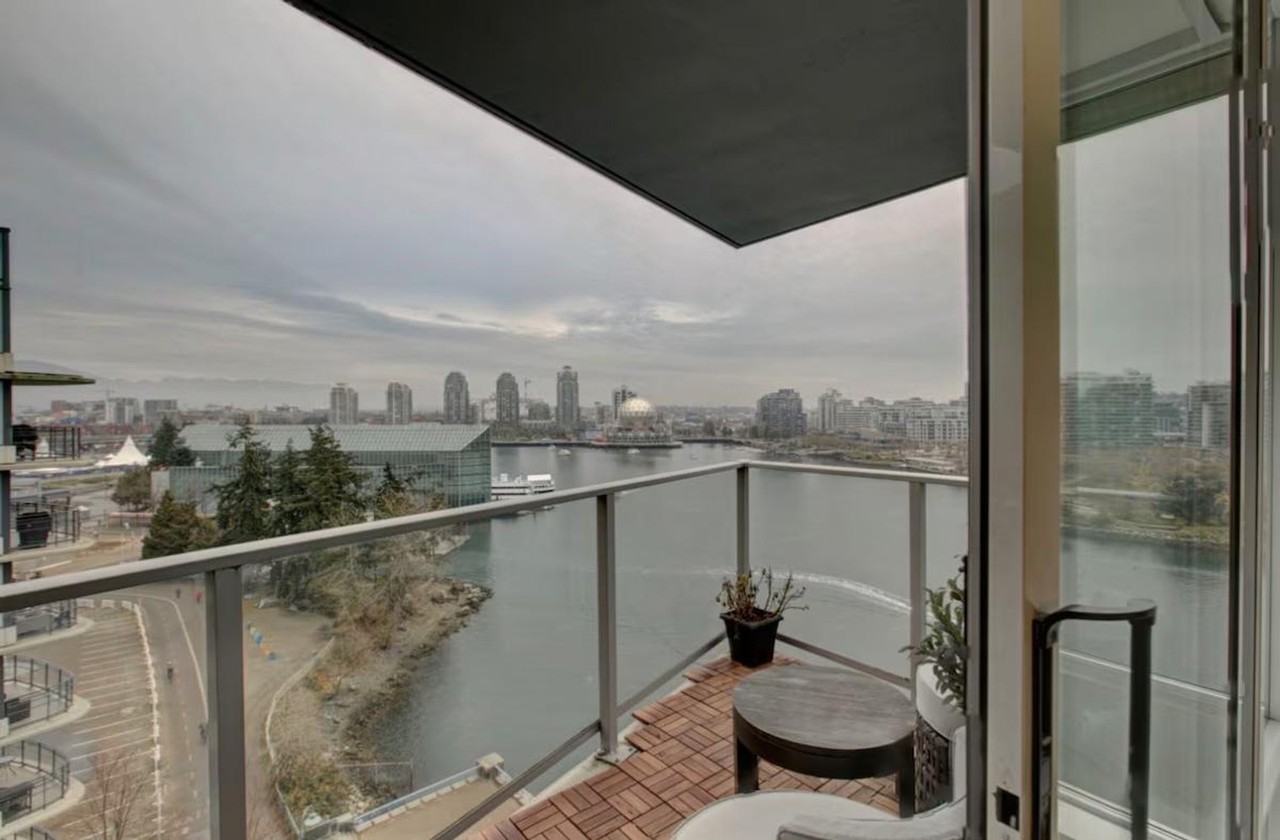 833 Pacific Blvd #1473075P - Photo 3 of 40