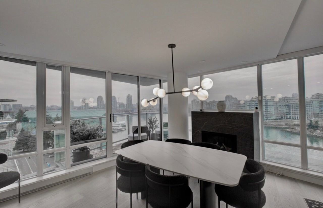 833 Pacific Blvd #1473075P - Photo 4 of 40