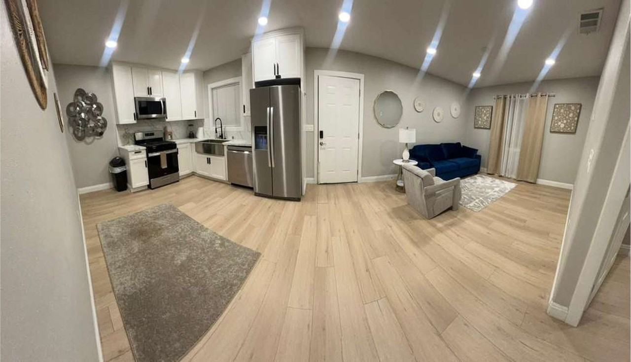 321 W Park Ave #1475274P - Photo 6 of 23